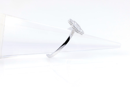 ダイヤモンド リング クローバー 0.3ct プラチナ 指輪 リング ジュエリー ダイヤ PT 山梨 H-4861PT SWCI005-pt