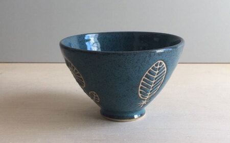 【瀬戸焼】 HANAtoHA ボウル 小 2個 (青) 【カネ三商店】 / 食器 小鉢 茶碗 ギフト / 瀬戸市[BBDD028]