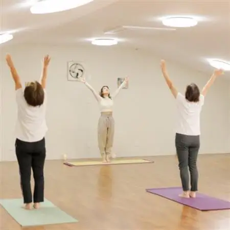 《体験5回分》リラックスヨガ(YOGA)70分　体験チケット1名様　お一人様からでも開催します【1709415】