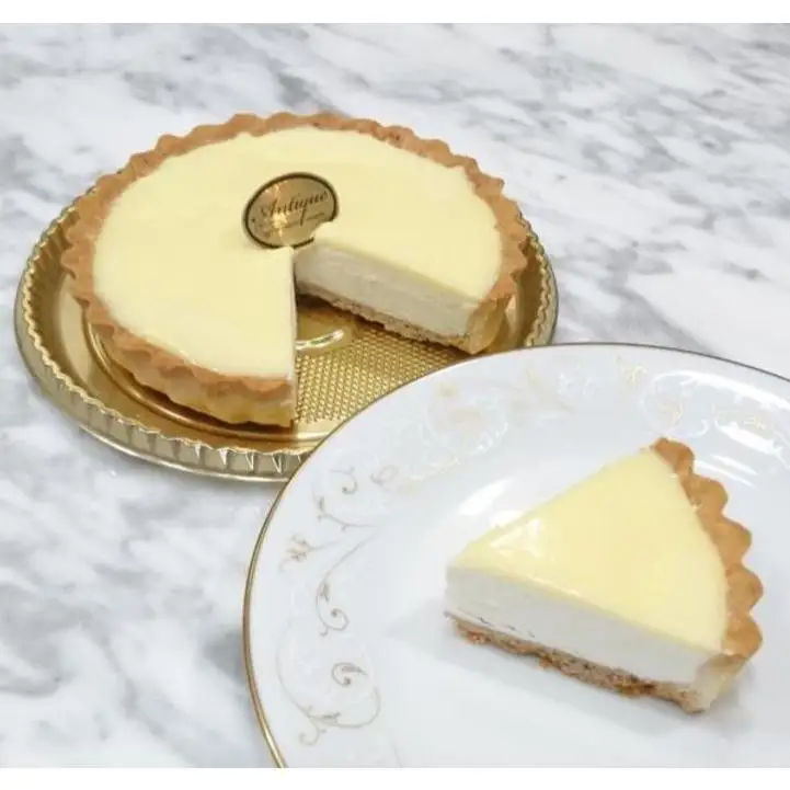 【サイズ　5号】ホワイトチョコミルクアイスタルト（ホワイトチョコアイスケーキ)