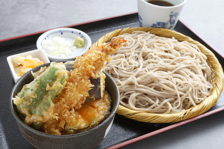 山梨県昭和町・中央市 初花店舗で使える食事券 お食事券3,000円 SWBY001
