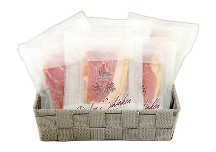 北海道産 豚モモ肉 生ハム 40g×6袋 計240g 熟成 国産 豚肉 豚 燻煙仕上げ 切り落とし ハム 小分け 贈答 ギフト