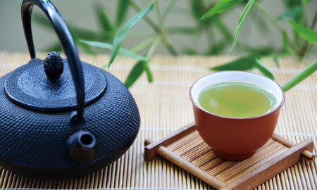 特上煎茶 創業100周年記念茶 辰蔵シリーズ 4種セット 100g×4袋 初摘み新茶 4銘柄 飲み比べ 一番茶 老舗 村松園 贈答 お祝 手土産 ギフト 飲料 お茶 緑茶 静岡県 富士市 [sf002-587]