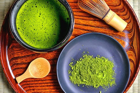 抹茶 1缶 30g 厳選茶葉 石臼仕上げ 高級感 鮮やかな緑色 上品な香り まろやかな旨み リラックス 粉末 パウダー お菓子作り ご自宅用 贈答 お祝 手土産 ギフト お茶 静岡県 富士市 [sf002-590]
