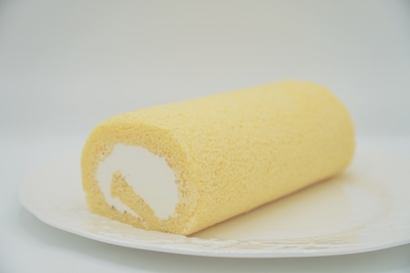 【 ロールケーキ 】ふわっふわ 純生ロール ケーキ | スイーツ デザート ケーキ ロールケーキ 純正 長野県 木島平村 信州
