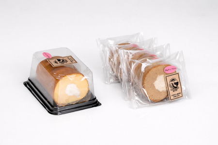 木島平産 米粉 ふわふわロールケーキ ハーフ1本・ピース5個（農村木島平） | 食品 デザート ケーキ ロールケーキ グルテンフリー 米粉 長野県 信州 木島平村