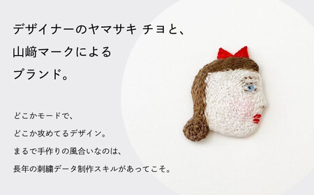 【ファクトリー製造の刺繍ピアス raccan［ラッカン］】garden A『hana kanmuri』朱[CDX007]