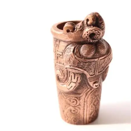 【Do_goods】縄文時代の神々を身近に　神像筒形土器の純銅ミニオブジェ　659-316【配送不可地域：離島】【1490531】