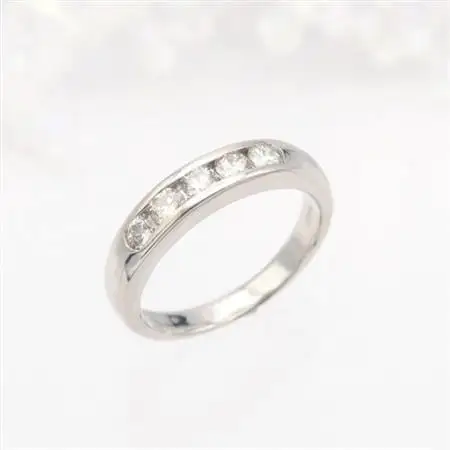PT900 0.48ct 一文字ダイヤモンド リング　#12　HR-009152【配送不可地域：離島・沖縄県】【1510047】