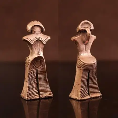 【縄文アクセサリーDo_goods】国宝土偶「縄文の女神」ミニオブジェ  659-338【配送不可地域：離島】【1534379】