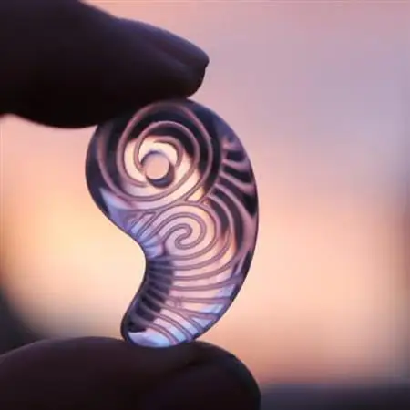 【Do_goods】縄文土器の文様を水晶に刻む「勾玉」 のアミュレットセット　659-984【配送不可地域：離島・沖縄県】【1565334】