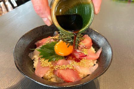 浜田の海鮮丼・漬け丼おまかせ3種セット 6パック 【195_2019】