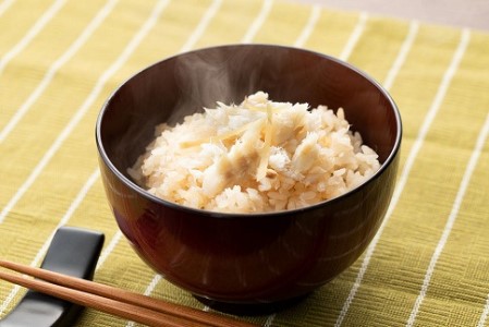 キャンプ飯にオススメ！天然真鯛 炊き込みご飯の素（2合用×2袋）[H0035]