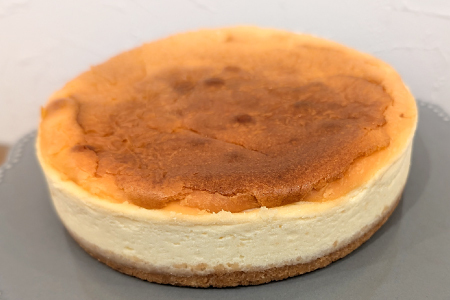 チーズケーキ（14cmホール）