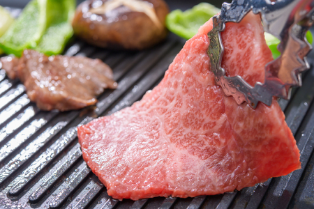 おおいた豊後牛赤身モモ焼肉用 1kg (500g×2p)