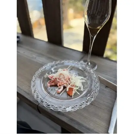 海の見えるキッチンスタジオ貸切　シェフの「ランチ＆ナチュラルワイン」を堪能するプラン(6名様迄)【1707529】