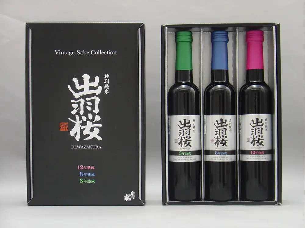 【数量限定】出羽桜 ヴィンテージ・コレクション 300ml×3本 08-17-035