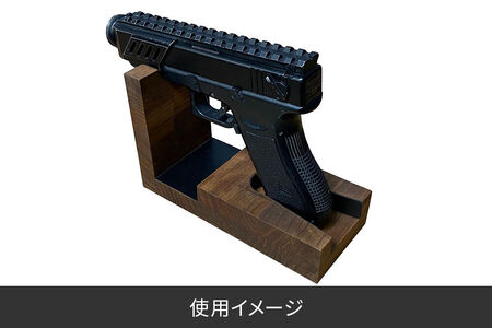 WOOD WORKS 日本製 ハンドガンスタンド 1丁掛【本体カラー:ミリタリーグリーン】完成品