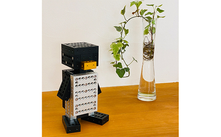 町工場職人がつくるアルミ製ブロック【ペンギンモデル組立てセット】