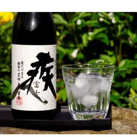 ☆本格　芋焼酎　疾富士　720ml2本　　富士山天然水を本場で仕込んだ本格芋焼酎【1396649】