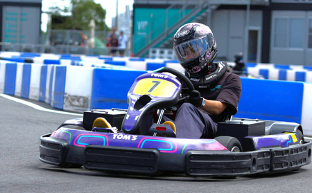 お台場シティサーキットで予選＋決勝の本格レース体験★貸切で最大10名様までレース可能 【kt103-002】