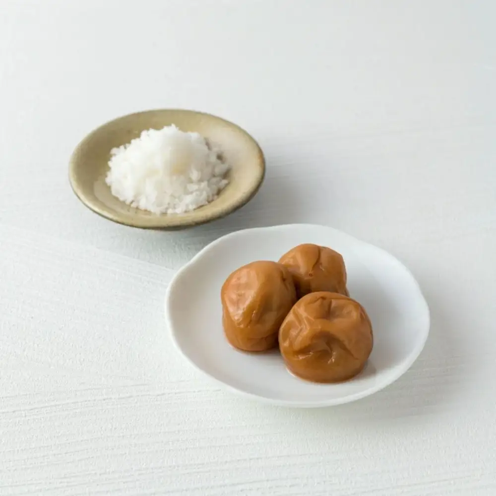 ご家庭用梅干し　無添加白干し梅　1kg(500g×2) / みなべ町 梅干 うめぼし ウメ 白干し梅 白梅 家庭用 紀州南高梅 南高梅 簡易包装 お弁当 おにぎり【mrt014A】