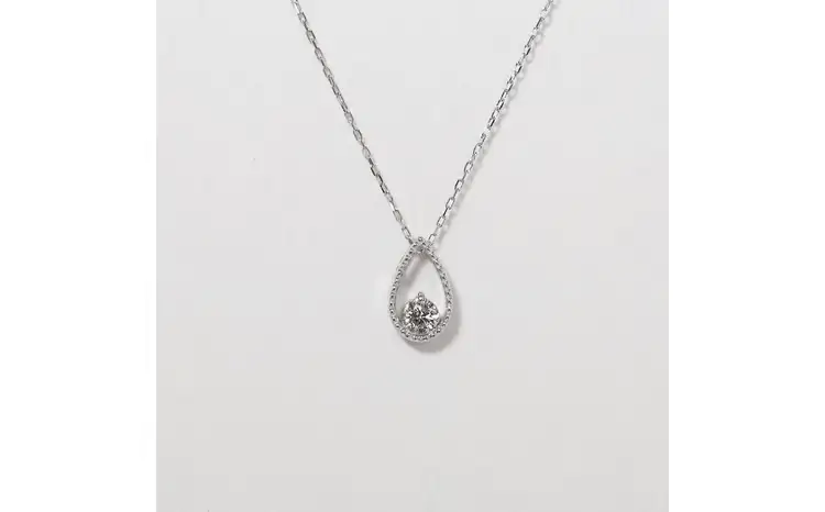 プラチナ 0.10ct しずく一粒ダイヤモンドペンダント 山梨県 甲斐市 BQ-219