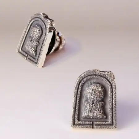 【Do_goods】銀製『前方後円墳』ピンブローチ 659-870【配送不可地域：離島・沖縄県】【1490349】