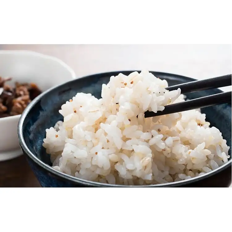 北海道産 もち麦(キラリモチ） 300g×15袋 | 北海道 滝川市 キラリモチ 穀物 麦 大麦 もち麦 むぎ 食物繊維 もち麦ごはん モチ麦 餅麦 ムギ 雑穀 雑穀米 国産 小分け 送料無料