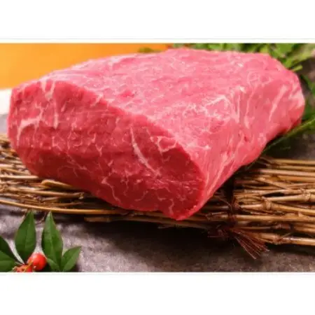 熊本県産あか牛モモブロック1kg(500g×2)(益城町)【配送不可地域：離島】【1735251】
