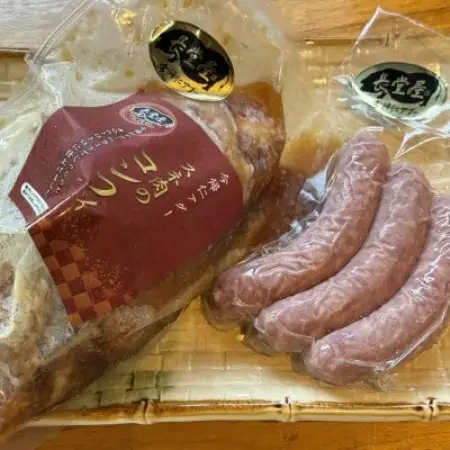 【今帰仁アグー専門店 長堂屋】自家製すね肉のすね肉のコンフィ＆こだわりソーセージ【配送不可地域：離島】【1732259】