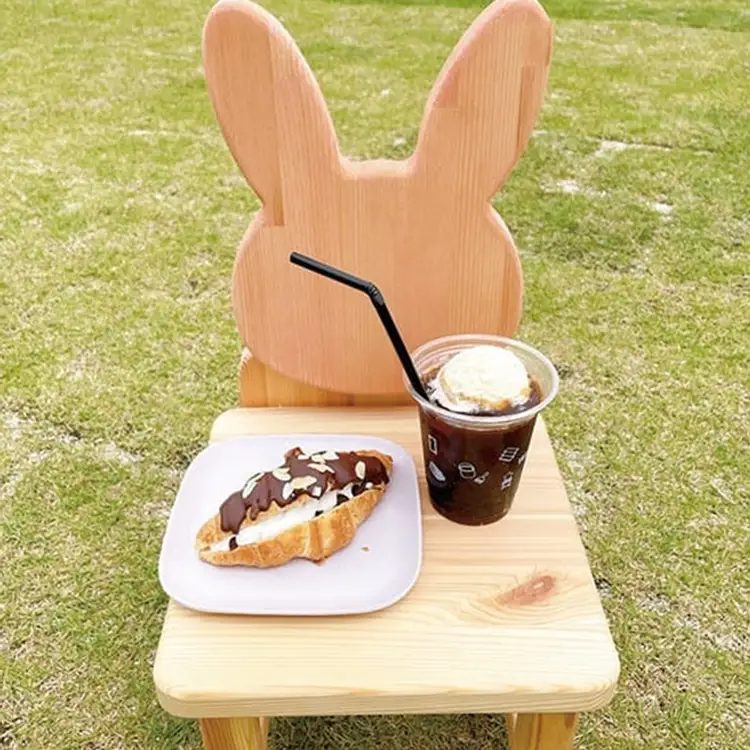 木製キッズチェア 『こども椅子』（うさぎ ピーチ色） │パイン材 ハンドメイド 子供用 キッズチェア おしゃれ 子供用家具 WoodPark 和歌山県美浜町