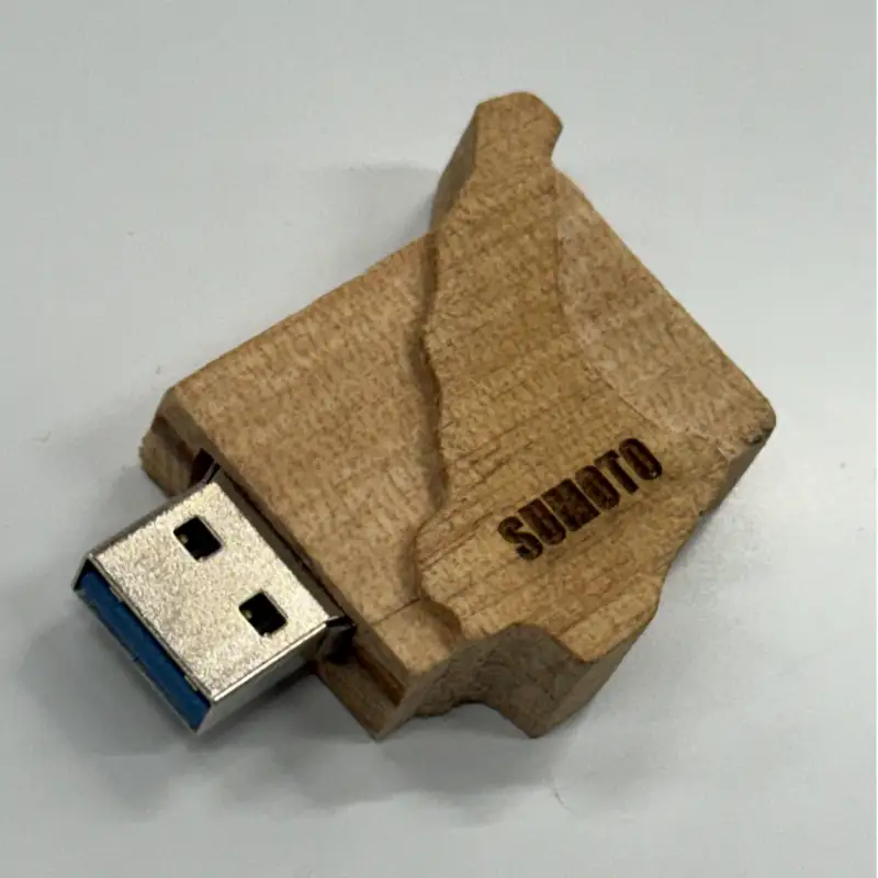 木製淡路島 USB　4GB　USBメモリー パソコン 周辺機器 機器 木製 手作り 兵庫県 洲本市 淡路島