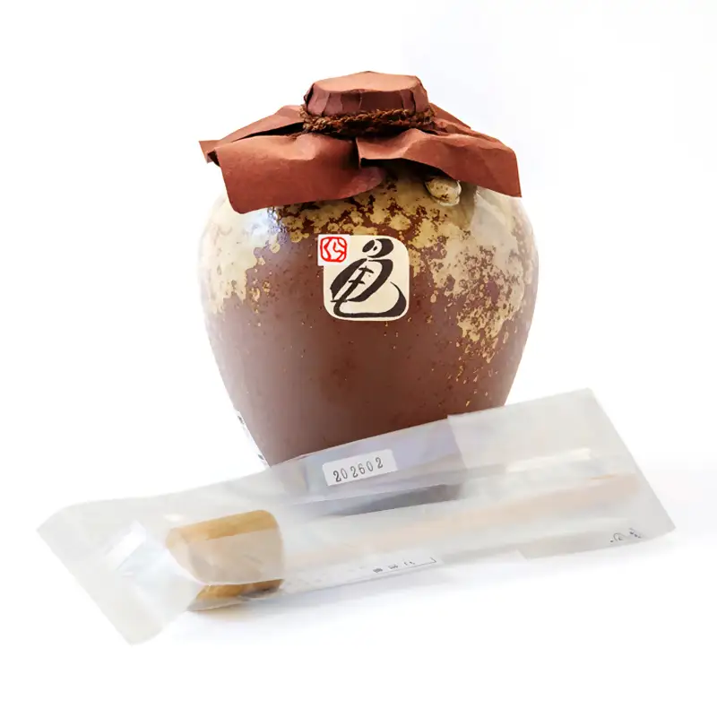 【先行予約】〔季節限定商品〕陶器長期貯蔵芋焼酎『亀』生竹ひしゃく付き＜7-34a＞