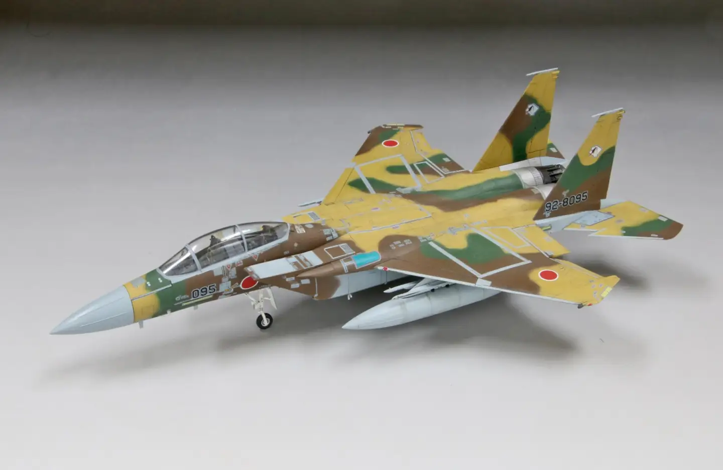 航空自衛隊 F-15DJ アグレッサー[095号機 茶／薄茶／深緑]