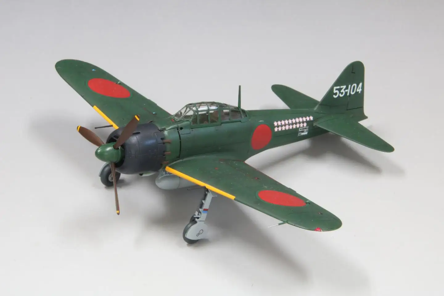 帝国海軍 零式艦上戦闘機五二型 （三菱製・中期型）