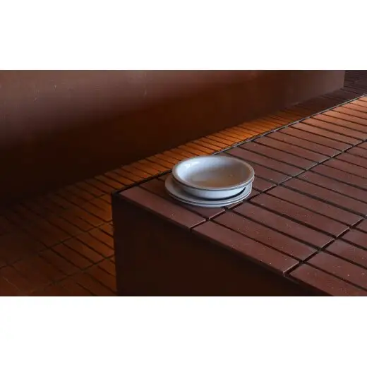 1616/ CMA Soft Flat 180 & Soft Deep 170 Earth Grey 各2枚セット【1616/arita japan】有田焼 セシリエ・マンツ  北欧 デンマーク食器 器 うつわ 皿 プレート シンプル シック モダン ギフト A35-700