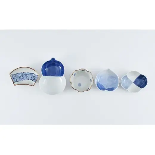 有田焼 いろんな形の器 染付5点セット【まるぶん】食器 器 うつわ 磁器 陶磁器 小皿 小付 小鉢 染付 モダン かわいい おしゃれ ギフト 5点 セット A35-709
