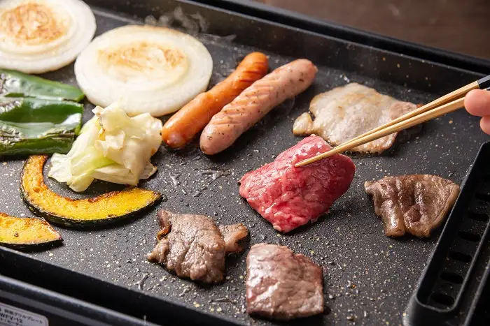 FF011.【全3回定期便】博多和牛肩ロース焼肉用・スライス800g（各400g）【博多和牛】