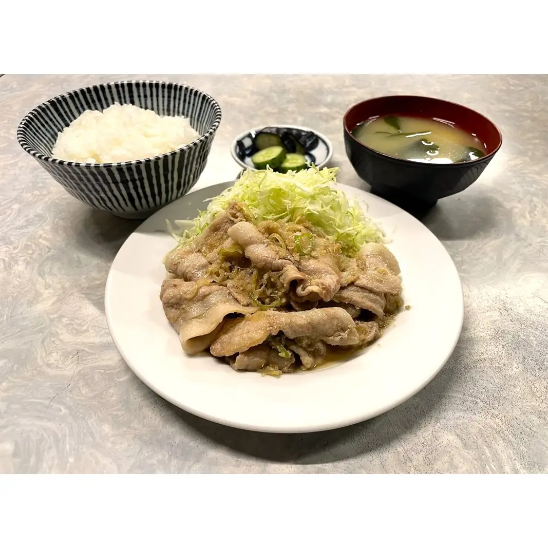 新宿・大久保「伊勢屋食堂 淀橋市場内」お食事券1,000円×1枚 0169-001-S07
