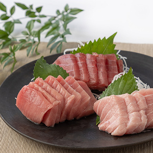 養殖本まぐろたっぷり刺身2人前130ｇ×２Ｐ( 本まぐろ 本マグロ 本鮪 まぐろ マグロ 鮪 刺身 大トロ 中トロ トロ 大とろ 中とろ とろ 赤身 お手軽 カット済み 魚 魚介 海鮮 海鮮丼 まぐろ丼 海の幸 人気 おすすめ オススメ おいしい 漬け 漬け丼 )【B4-097】