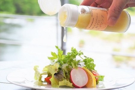 【おぐに天然食ほこすぎ】手作り ドレッシング 3種 各150g 3本 計450g かぼす ゆず たまねぎ 小国育ち ほこすぎ あるくCafe 人気カフェ ハンドメイド サラダに合う 肉料理に合う 魚料理に合う カボス 柚子 タマネギ ギフト 贈答用 ご家庭用