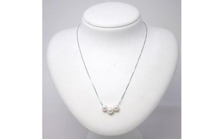 299 アコヤ真珠ペンダント　パール 宝石 アクセサリー ジュエリー 伊勢志摩 伊勢市 結婚式 入学式 ギフト 贈り物 フォーマル プレゼント 誕生日 本真珠　3つ 貫通 スルー