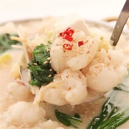 【もつ鍋一藤】国産黒毛和牛肉のもつ鍋味噌(2～3人前)_もつ鍋 もつ モツ 鍋 味噌 ギフト 贈答 グルメ 国産 産地直送 黒毛和牛 送料無料 グルメ 人気 専門店 博多 福岡 本場_【配送不可地域：離島】【1048588】