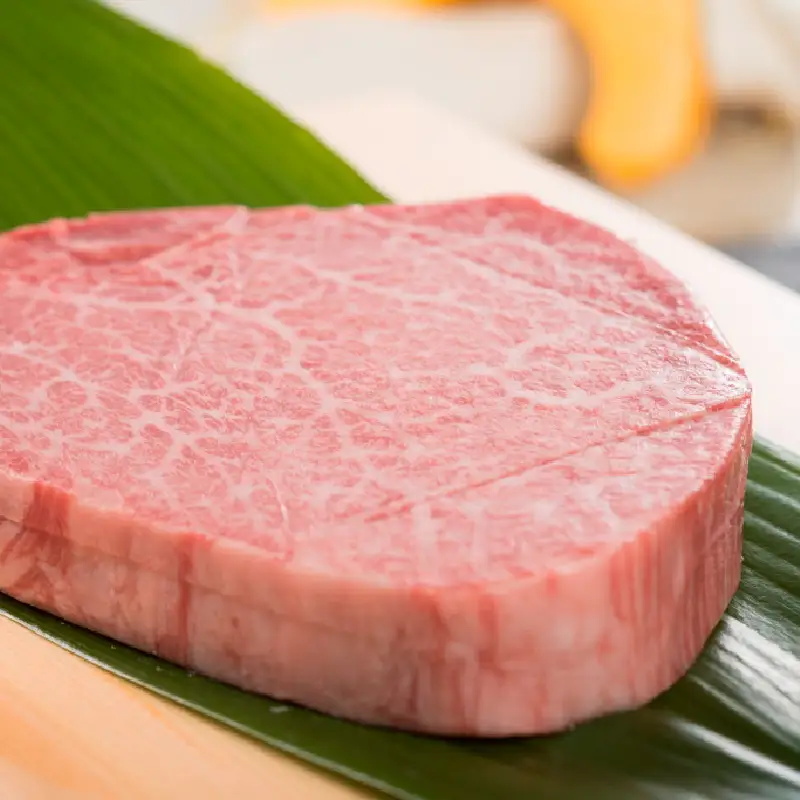 「乾杯スパークリング付き！黒毛和牛と海鮮ペアコース」ニュー松坂布施本店スペシャルペアコースお食事券