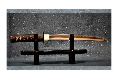 観賞用模造刀（短刀・前差し）金茶 刀掛け付　( 濃州堂 )