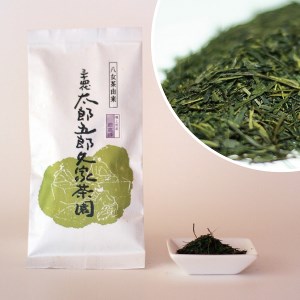 極上煎茶 最高峰 三十四代 太郎五郎久家茶園 100g×3袋_極上煎茶 最高峰 三十四代 太郎五郎久家茶園 100ｇ × 3袋 ふくよか 味わい くつろぎ 露地栽培 職人 味 こだわり 深い コク 濃厚 甘み 600年 歴史 カテキン ポリフェノール お茶 日本茶 煎茶 緑茶 お取り寄せ ご当地茶 福岡県 久留米市 送料無料 〔Ex205〕