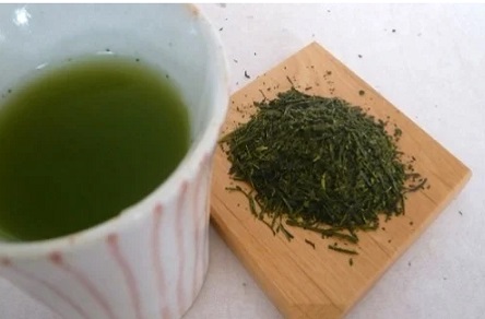 S51 お茶農家の愛情たっぷり 鈴子缶入りさしま茶セット