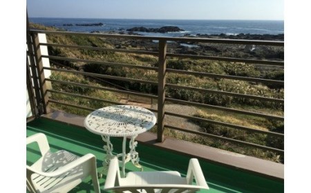 城ケ島港屋 素泊まりペア宿泊券 M065-001 チケット 体験