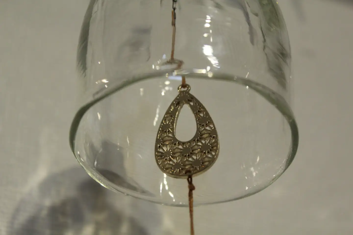ガラス風鈴「海つ音」（釣鐘型・麻の葉）【 工芸品 雑貨 インテリア 風鈴 人気 おすすめ 】